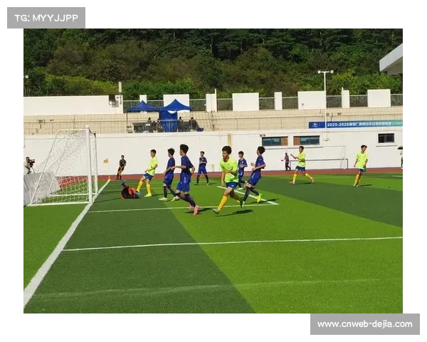 “元老杯”足球赛的夕阳红力量:中老年球员以赛促健带动消费 “元老杯”足球赛的夕阳红力量:中老年球员以赛促健带动消费